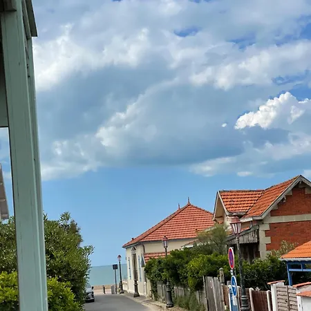 Hotel Michelet Plage Soulac-sur-Mer Exterior photo